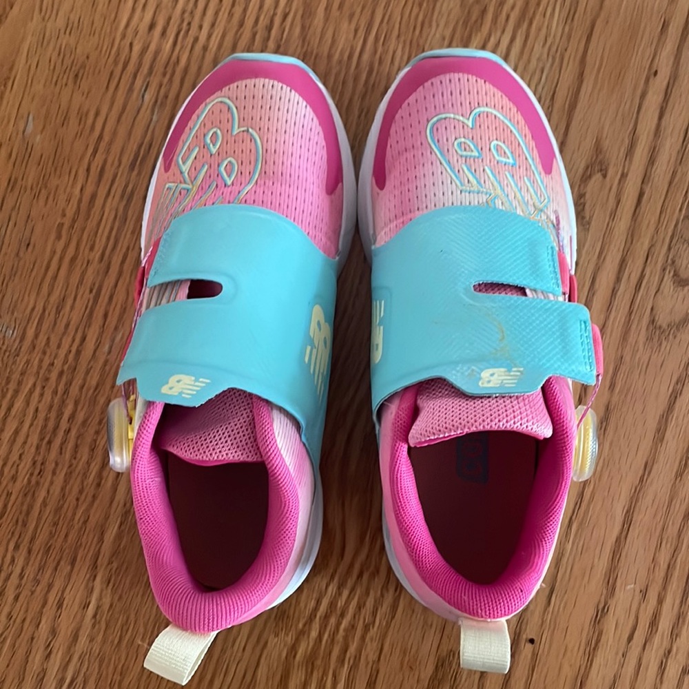 Kids New Balance Fuelcore Reveal BOA sneakers.